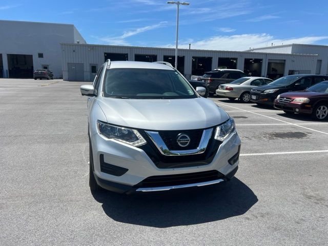 Used 2018 Brilliant Silver Nissan SV image 6