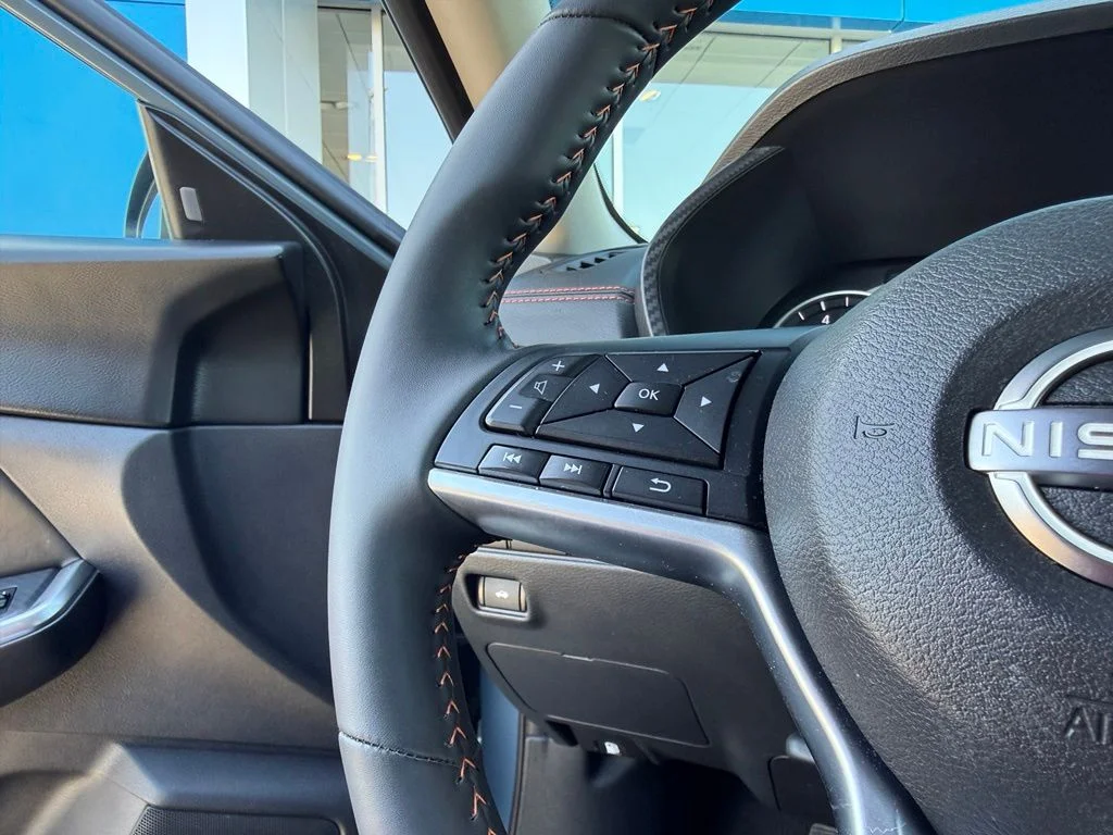 Used 2025 Gray Nissan SR image 20