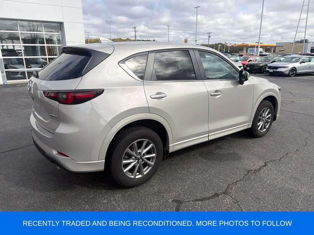 Used 2025 Quartz Metallic Mazda 2.5 S Select Package image 3