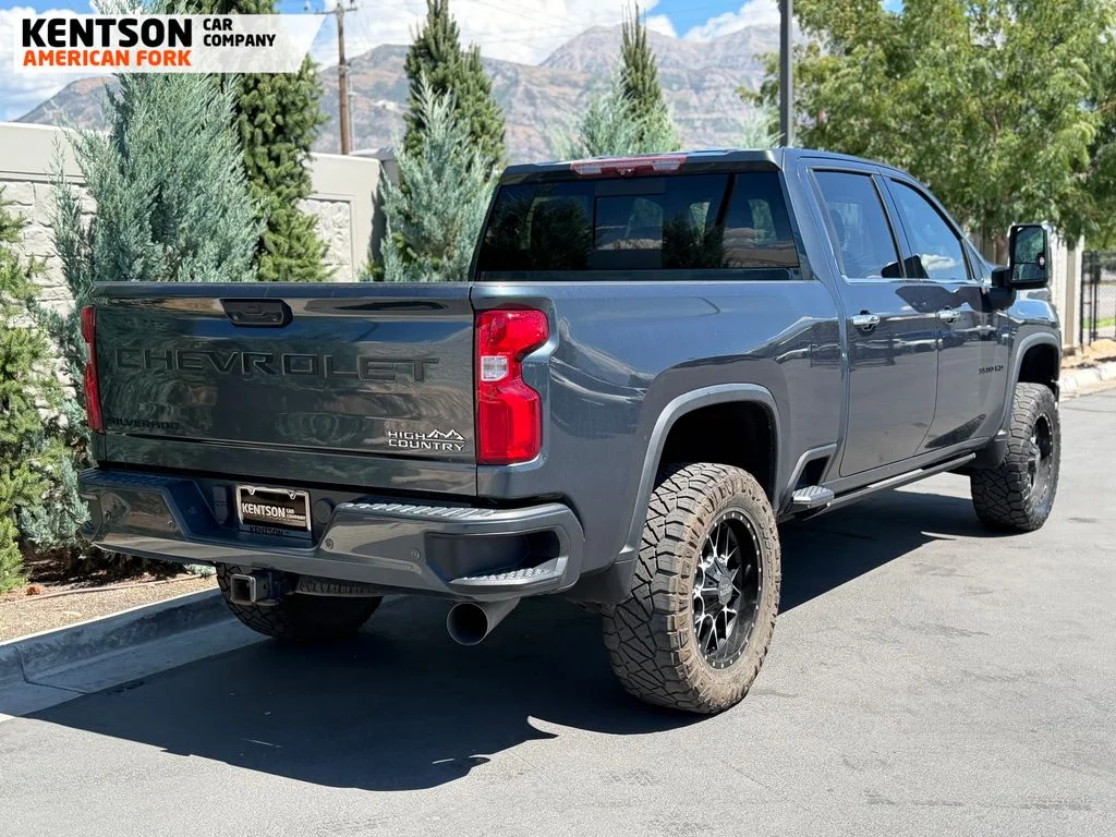 Used 2020 Gray Chevrolet High Country image 8