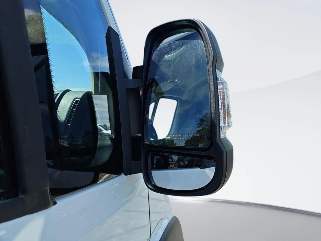 New 2026 Bright White Clear-Coat Exterior Paint RAM High Roof image 14