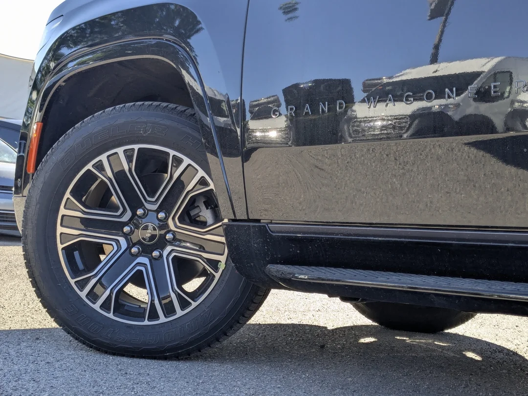 New 2026 Black Jeep 85th Anniversary - - 4x4 - McIntosh Audio 19 Spkrs - 3 Panel Sunroof - Surround View Cam & More! image 9