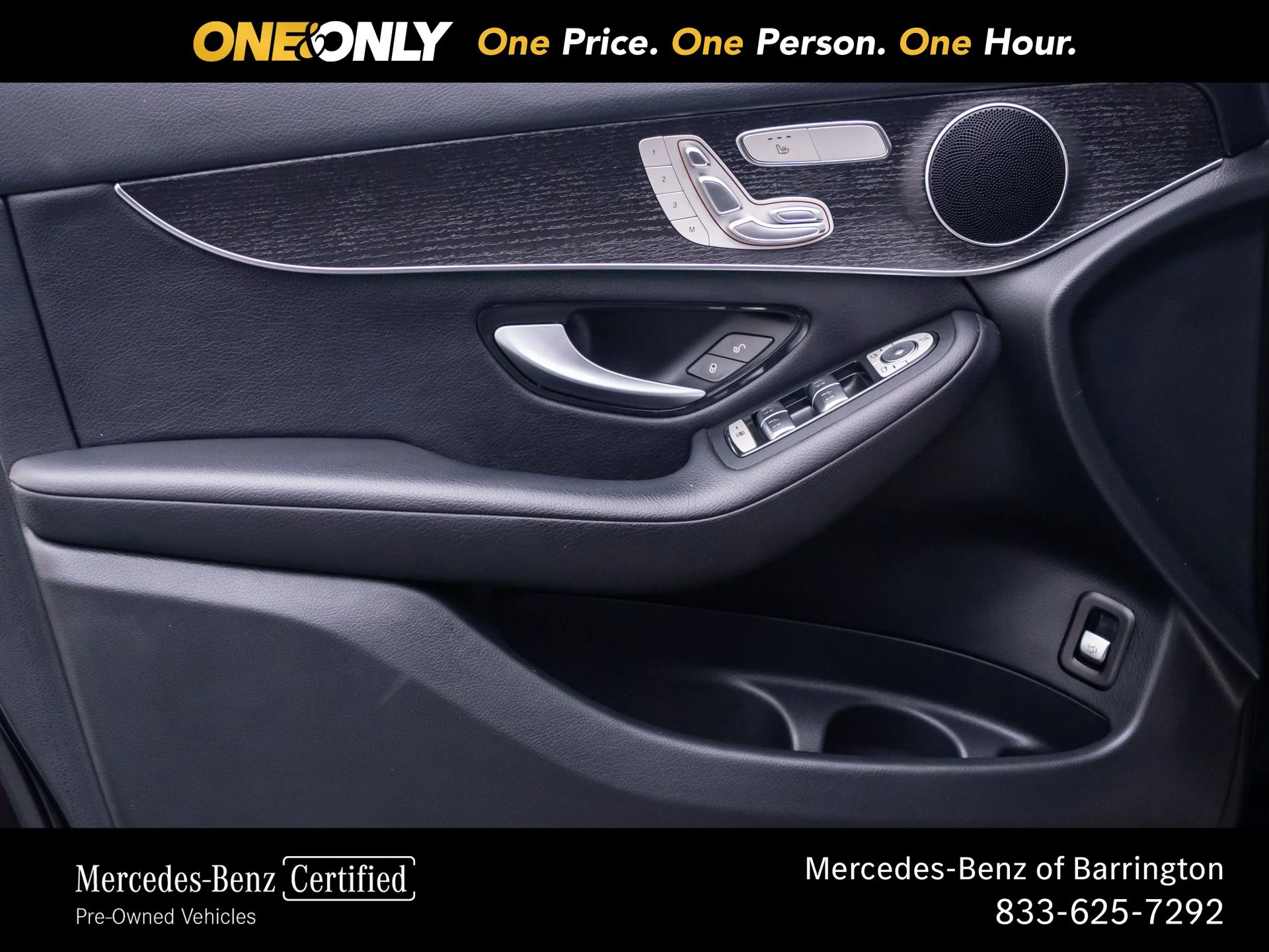Certified Used 2022  Mercedes-Benz GLC 300 image 13