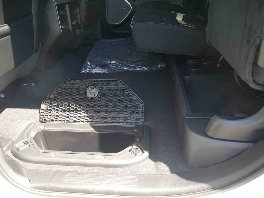 2026 RAM 1500 Laramie - Photo 19