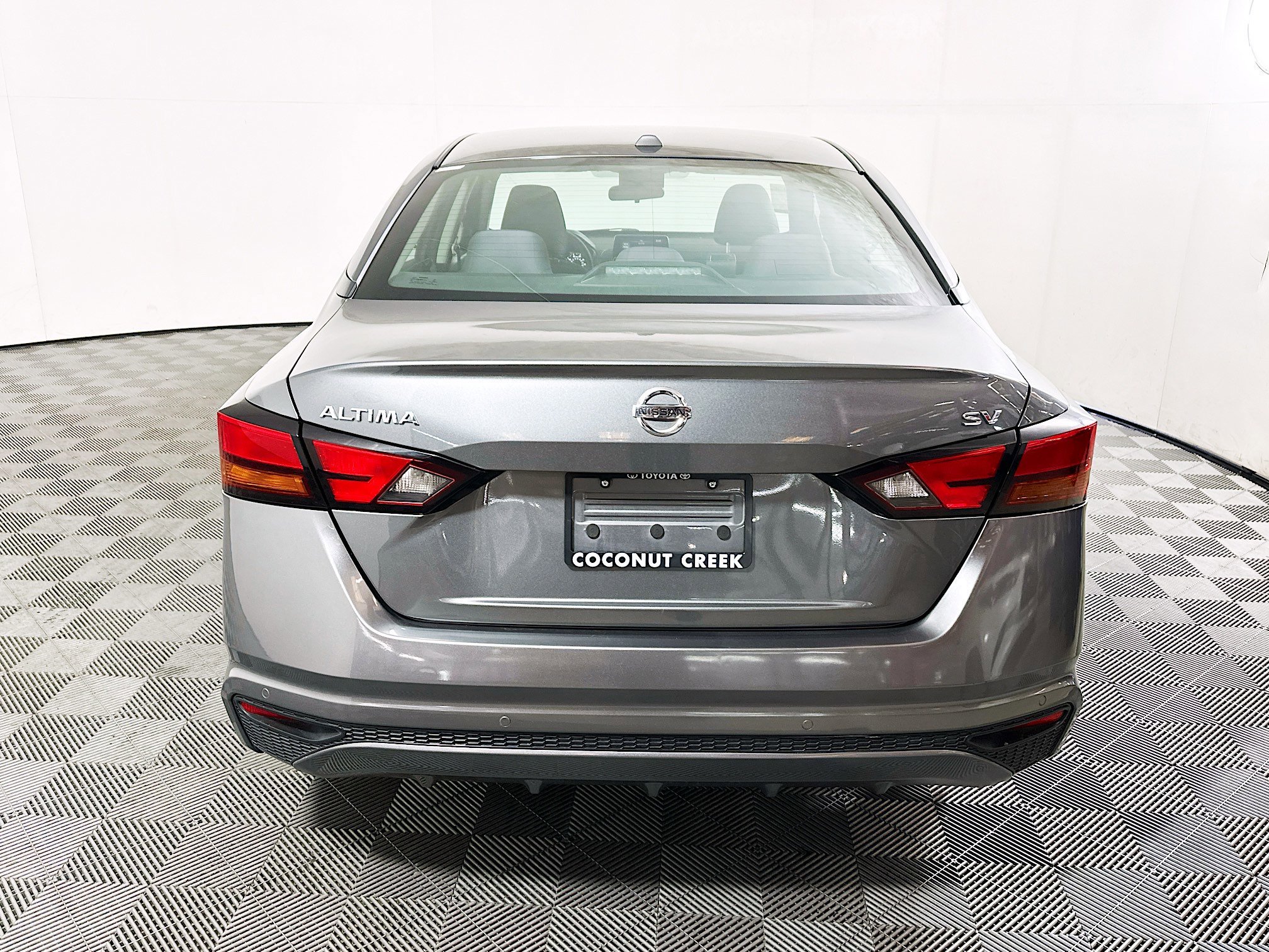 2021 Nissan Altima thumbnail 7