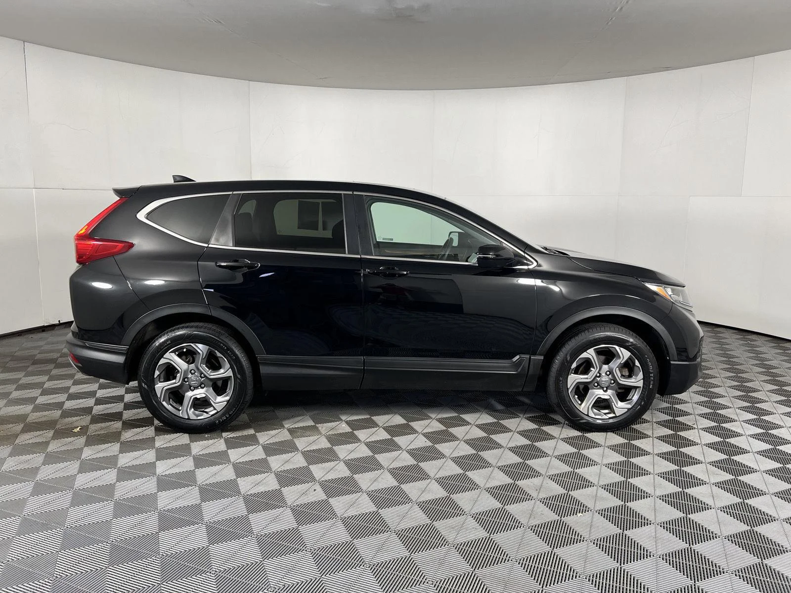Used 2019 Crystal Black Pearl Honda EX image 10
