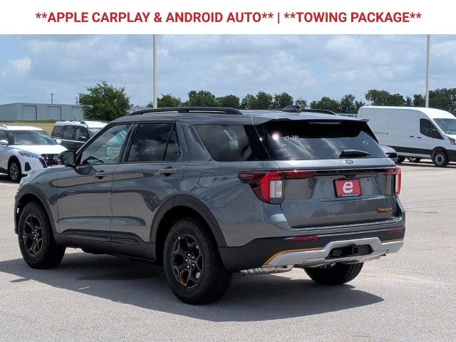 New 2026 Carbonized Gray Metallic Ford Tremor® image 56