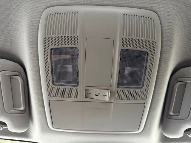 Used 2025 White Mazda 2.5 S Select Package image 13
