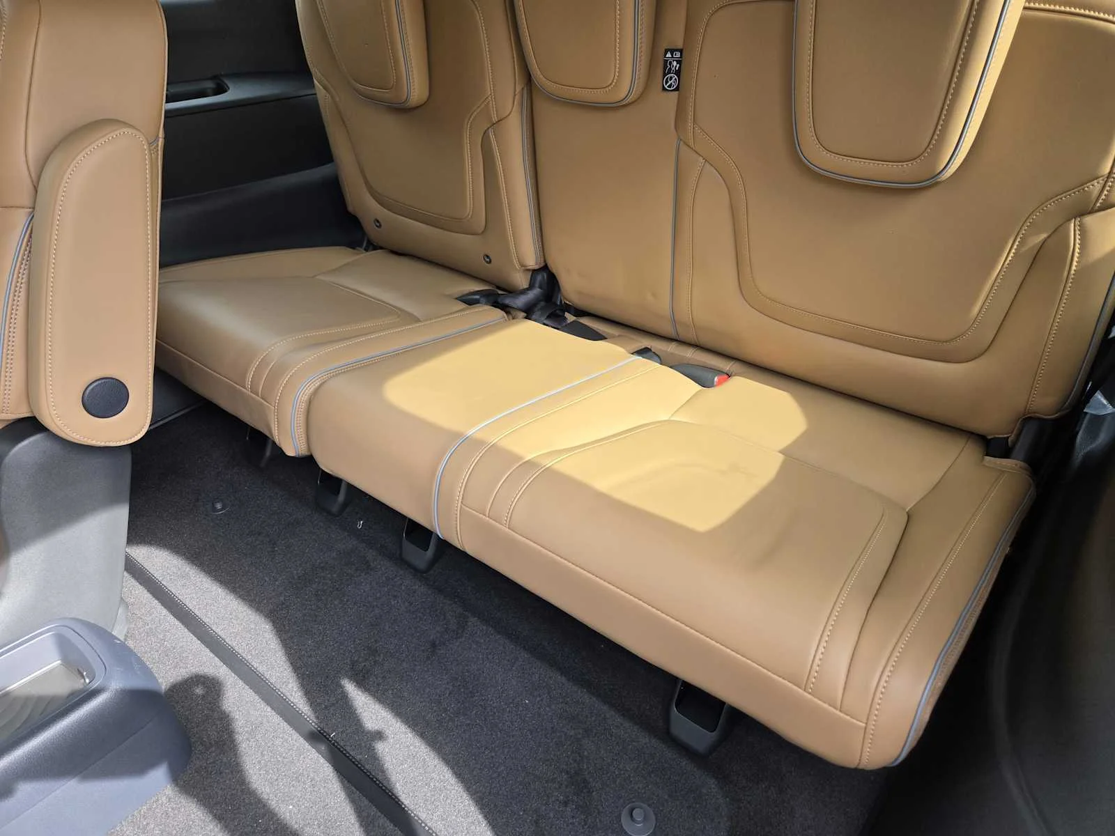 New 2026 DYNAMIC METAL INFINITI Luxe 2WD image 20