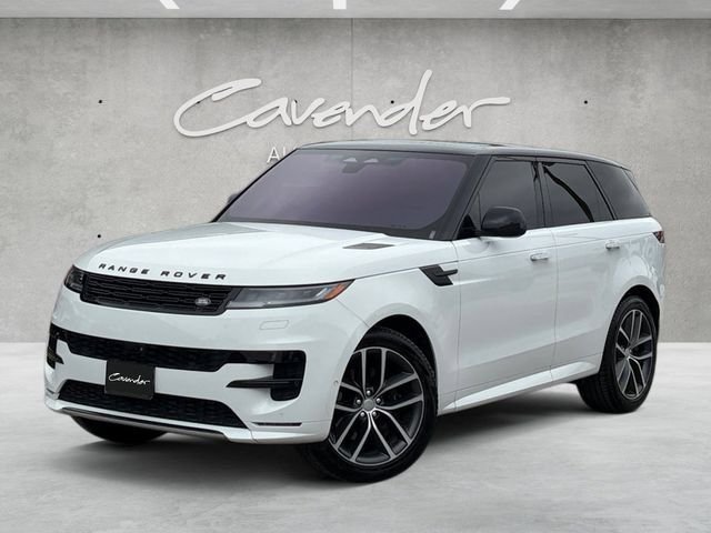 Used 2023  Land Rover SE Dynamic image 1