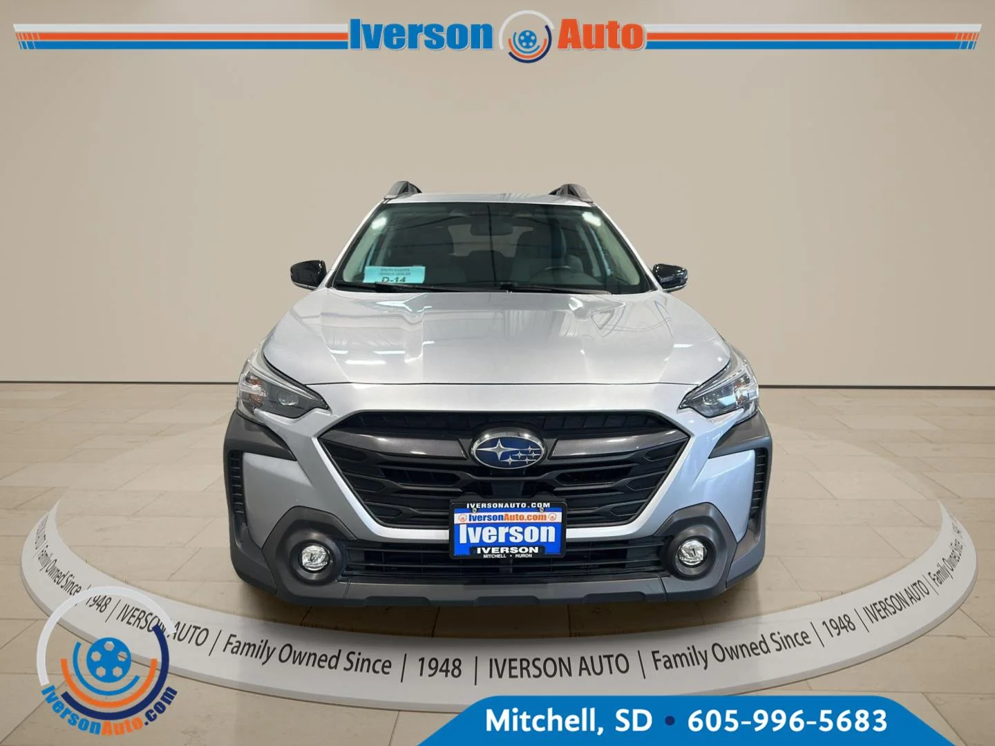Used 2025 Ice Silver Metallic Subaru Premium image 2