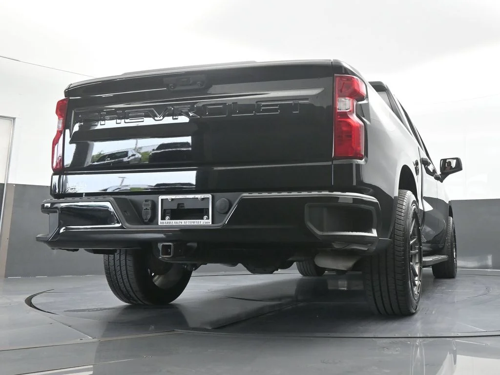 Used 2022 Black Chevrolet Custom image 58