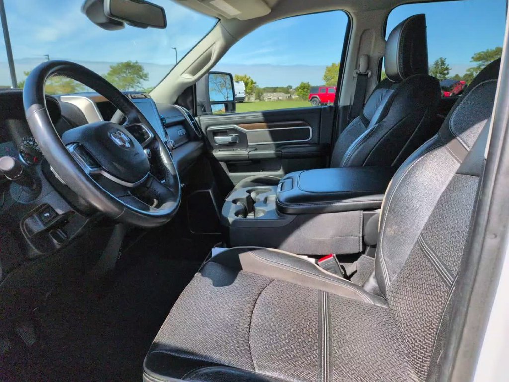 Used 2024 White Ram Laramie image 18