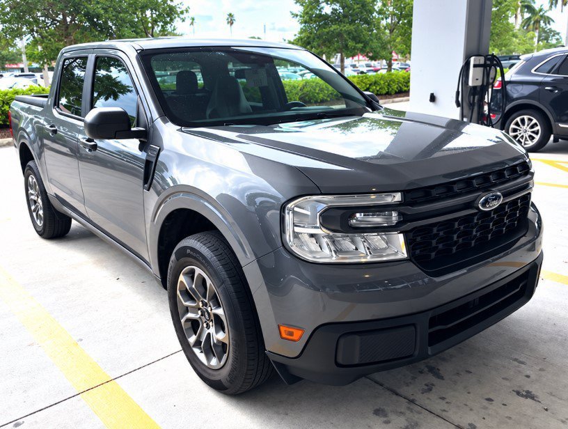 Used 2024 Carbonized Gray Metallic Ford XLT image 13