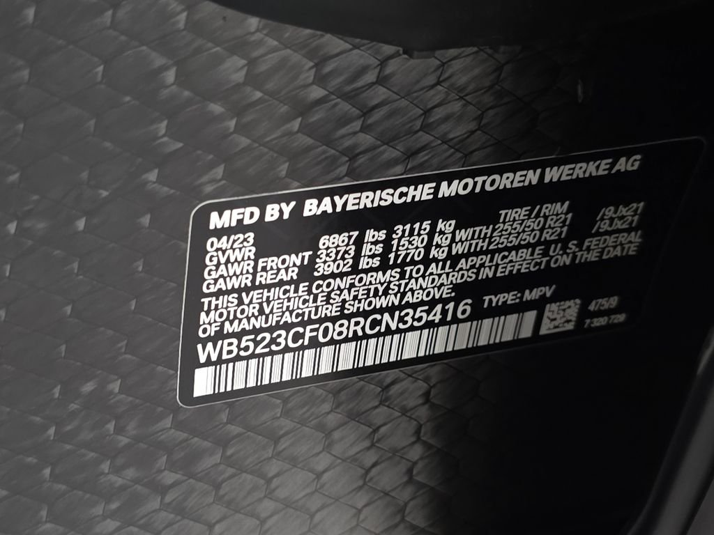 Certified Used 2024 Black Sapphire Metallic BMW xDrive50 image 34