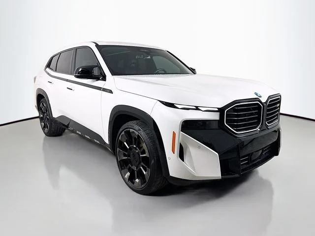 Used 2024 White BMW Base image 3