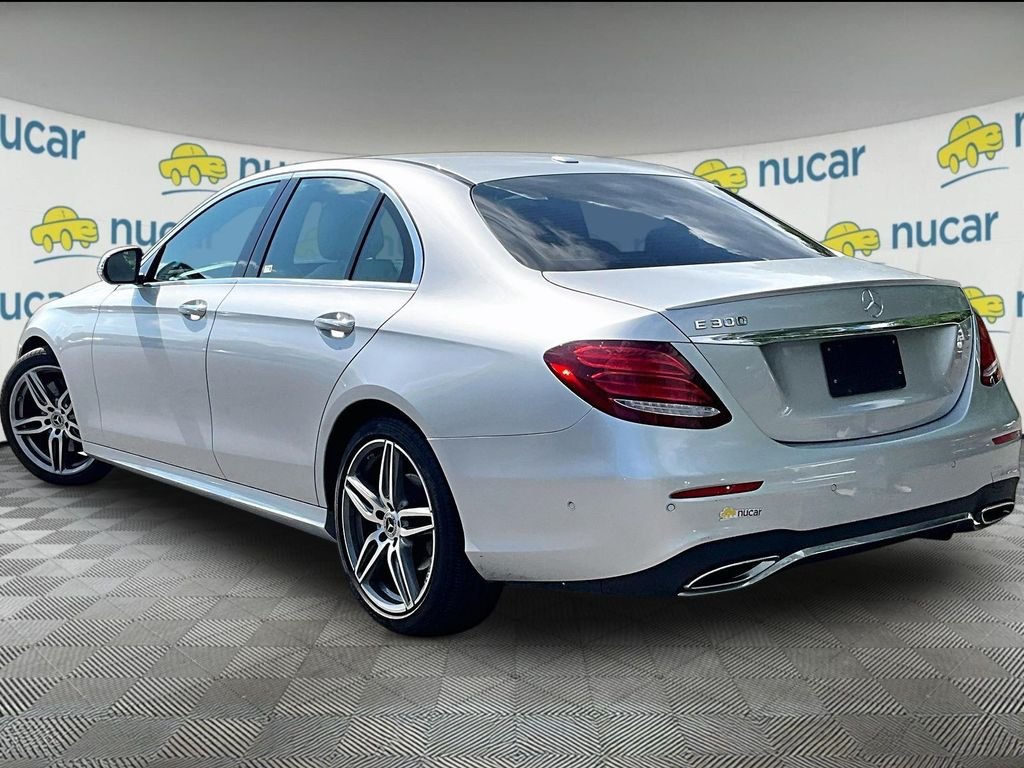 Used 2018 Silver Mercedes-Benz E 300 image 4