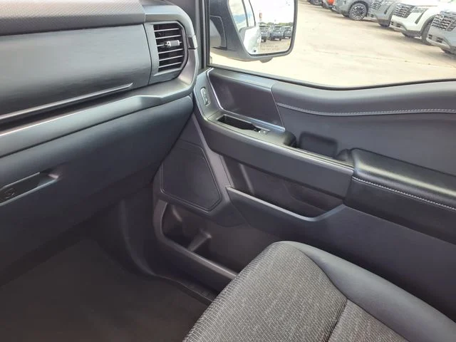 Used 2024 White Ford XLT image 10