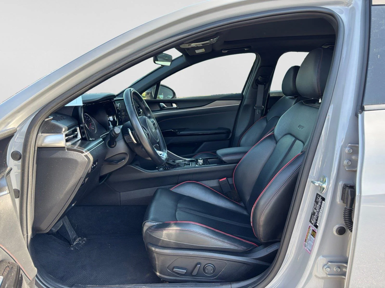 Used 2023 Wolf Gray Kia GT image 10