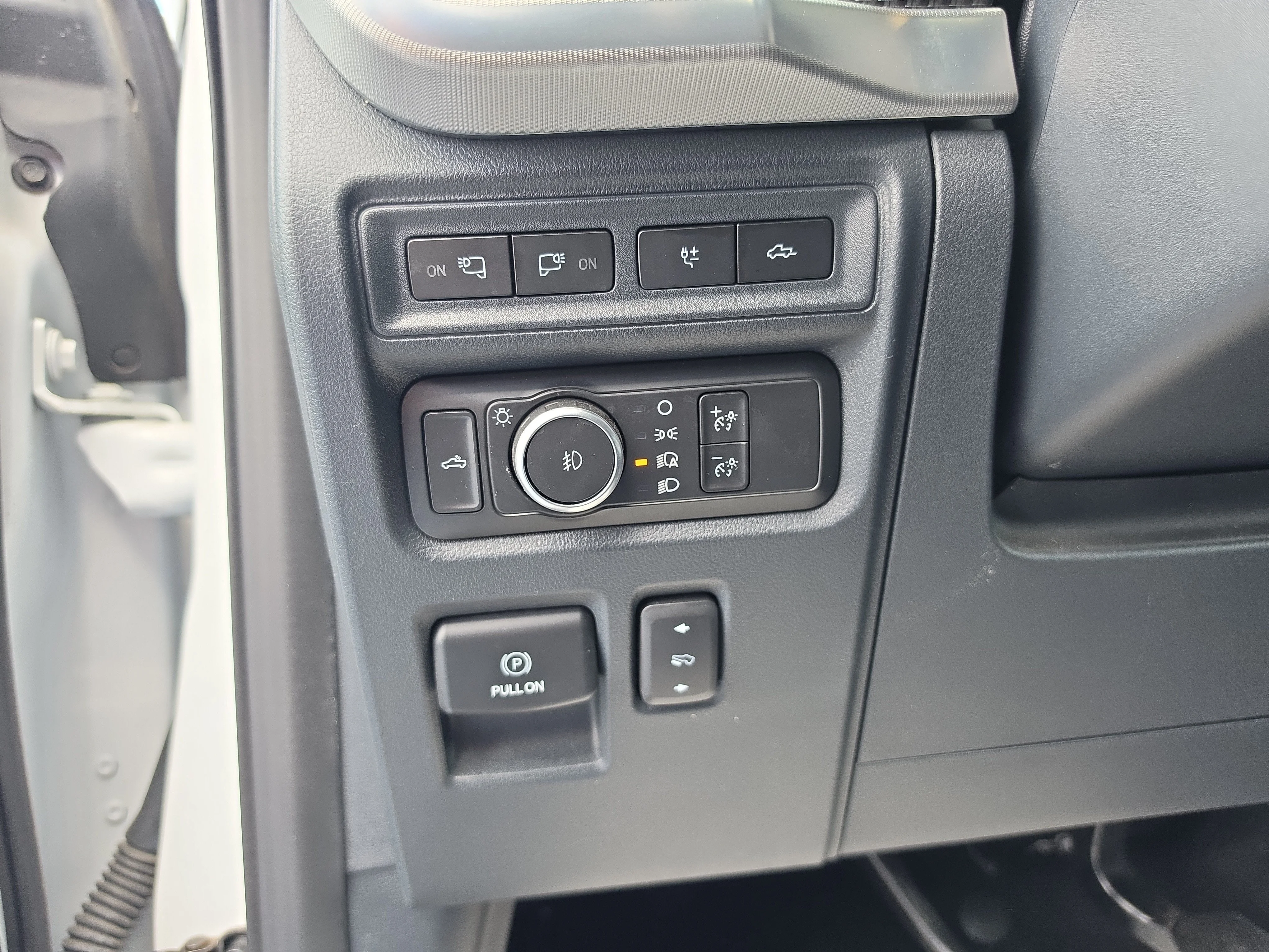 Used 2022 Oxford White Ford Raptor image 19