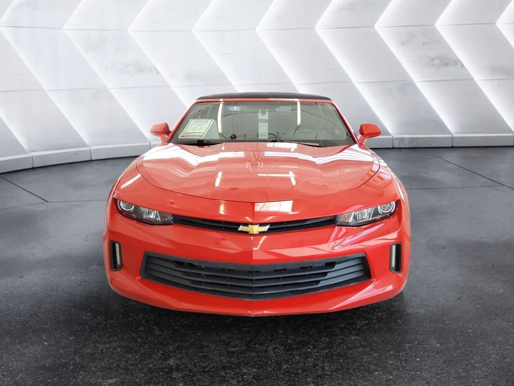 Used 2018 Red Chevrolet 1LT image 2