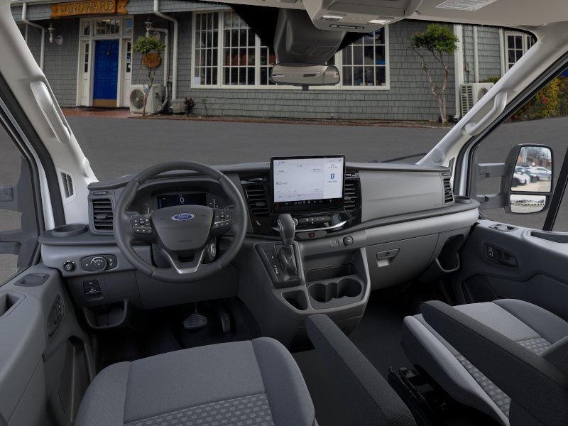 New 2026 Oxford White Ford XLT image 9