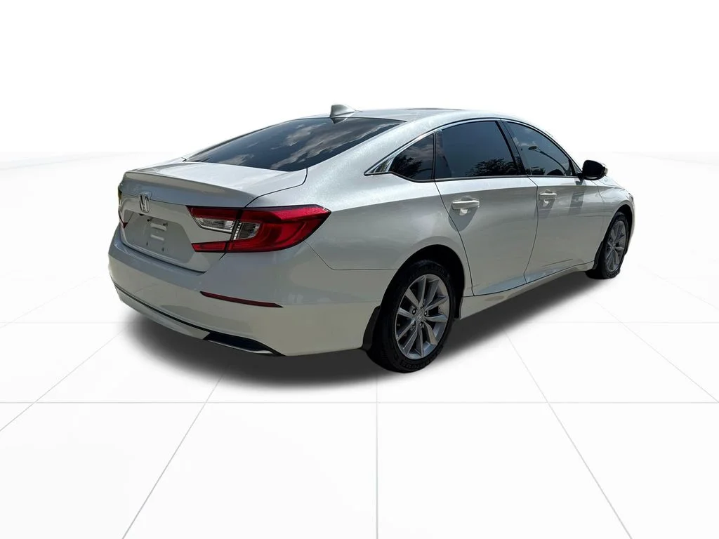 Certified Used 2022 Platinum White Pearl Honda LX image 9