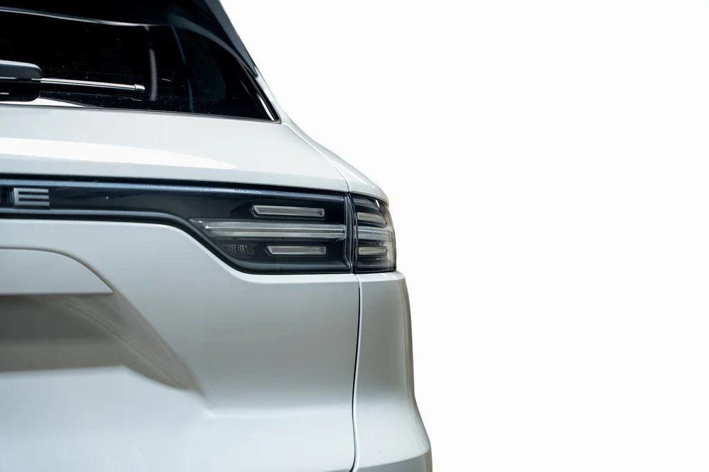 Used 2022  Porsche S Platinum Edition image 12