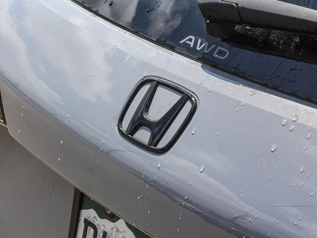 Used 2023  Honda Sport image 8