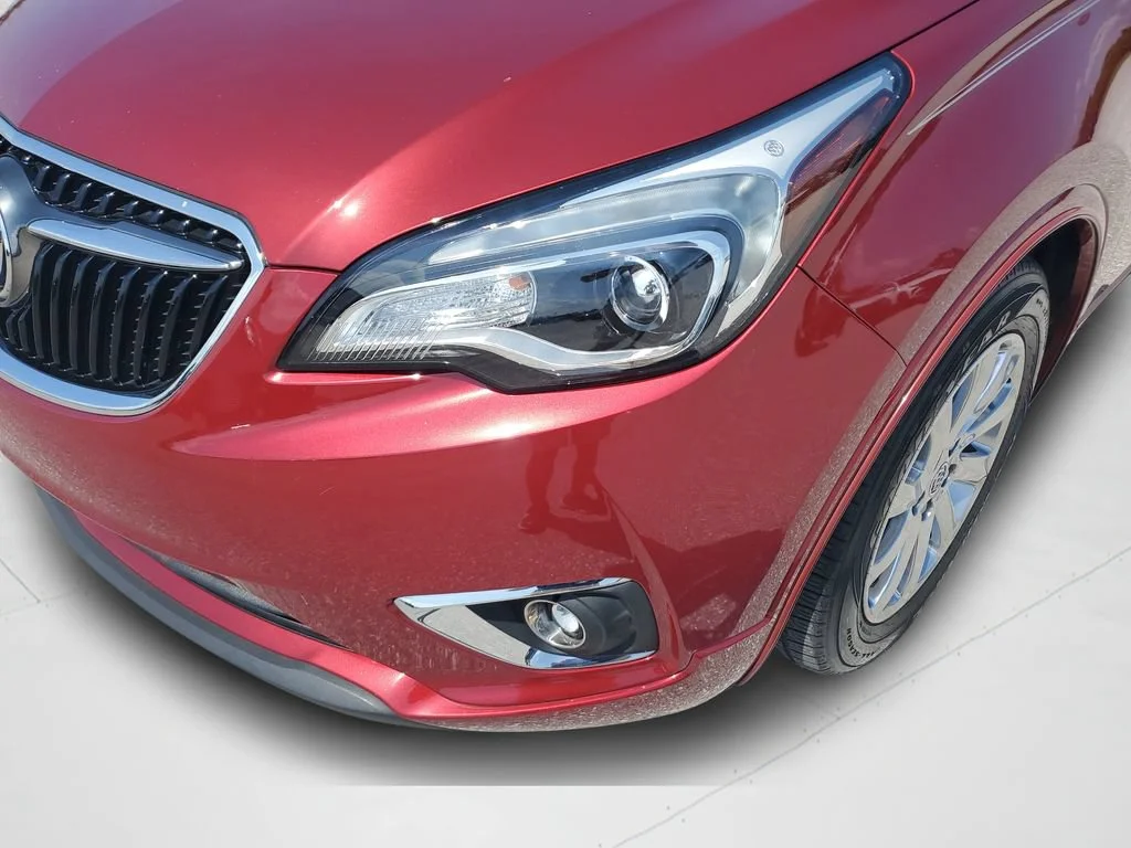 Used 2019 CHILI RED METALLIC Buick Essence image 25