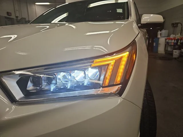 Used 2019 White Acura 3.5L Technology Package image 30