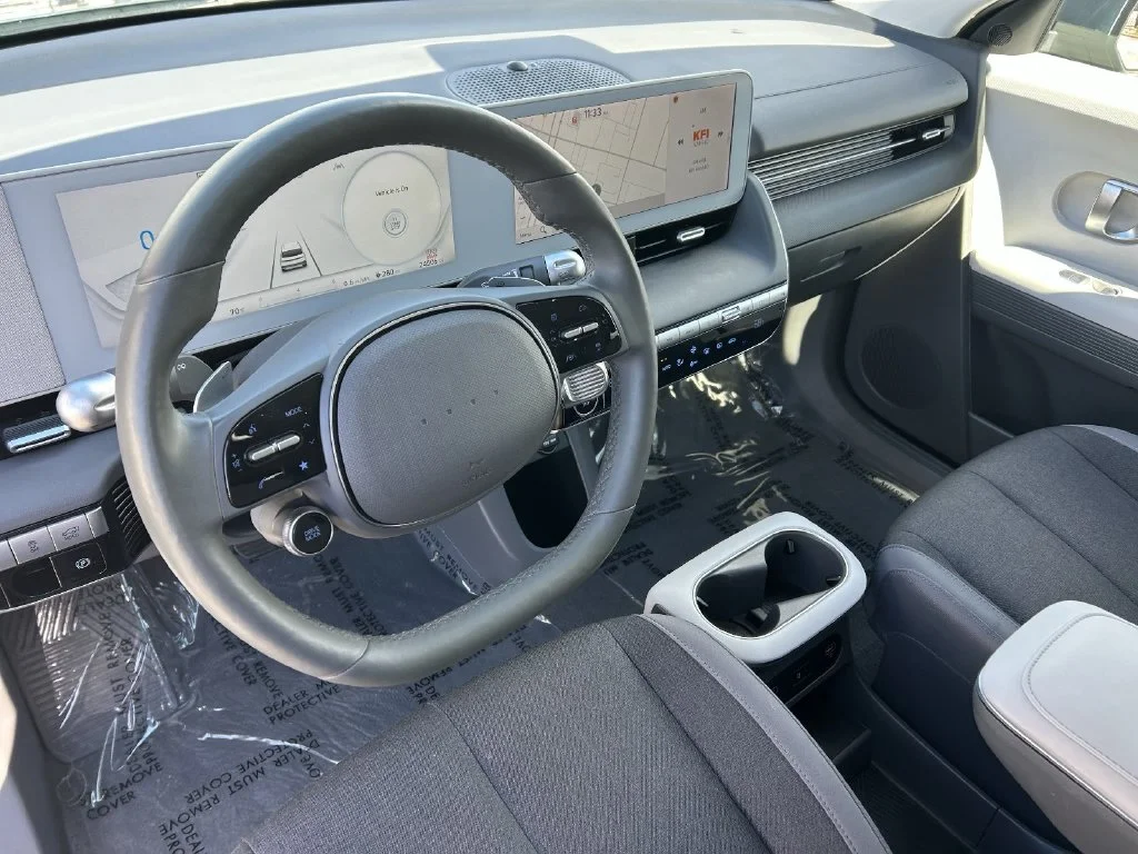 Used 2024 Teal Hyundai SEL image 21