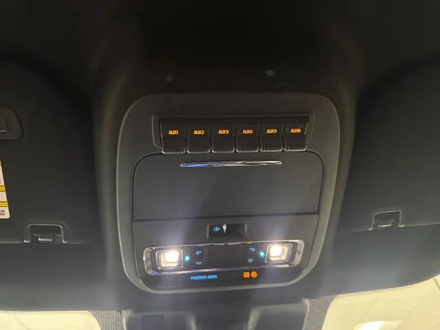 New 2026 Star White Metallic Tri-Coat Ford F-250® Platinum® image 34