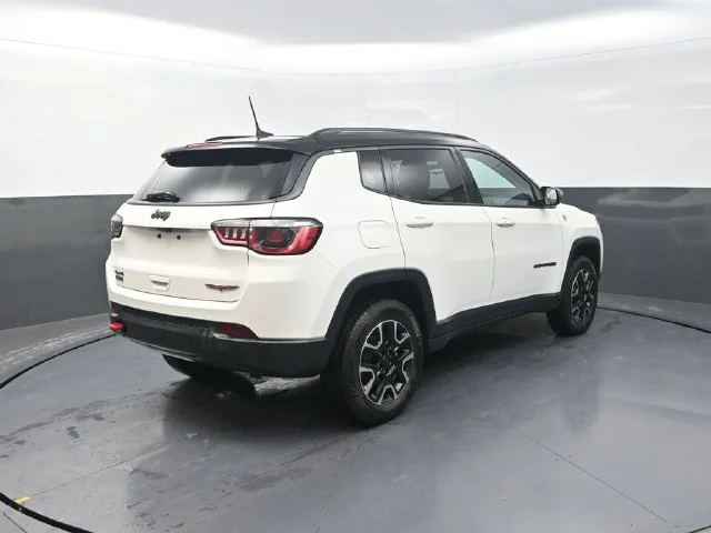Used 2020 White Jeep Trailhawk image 8