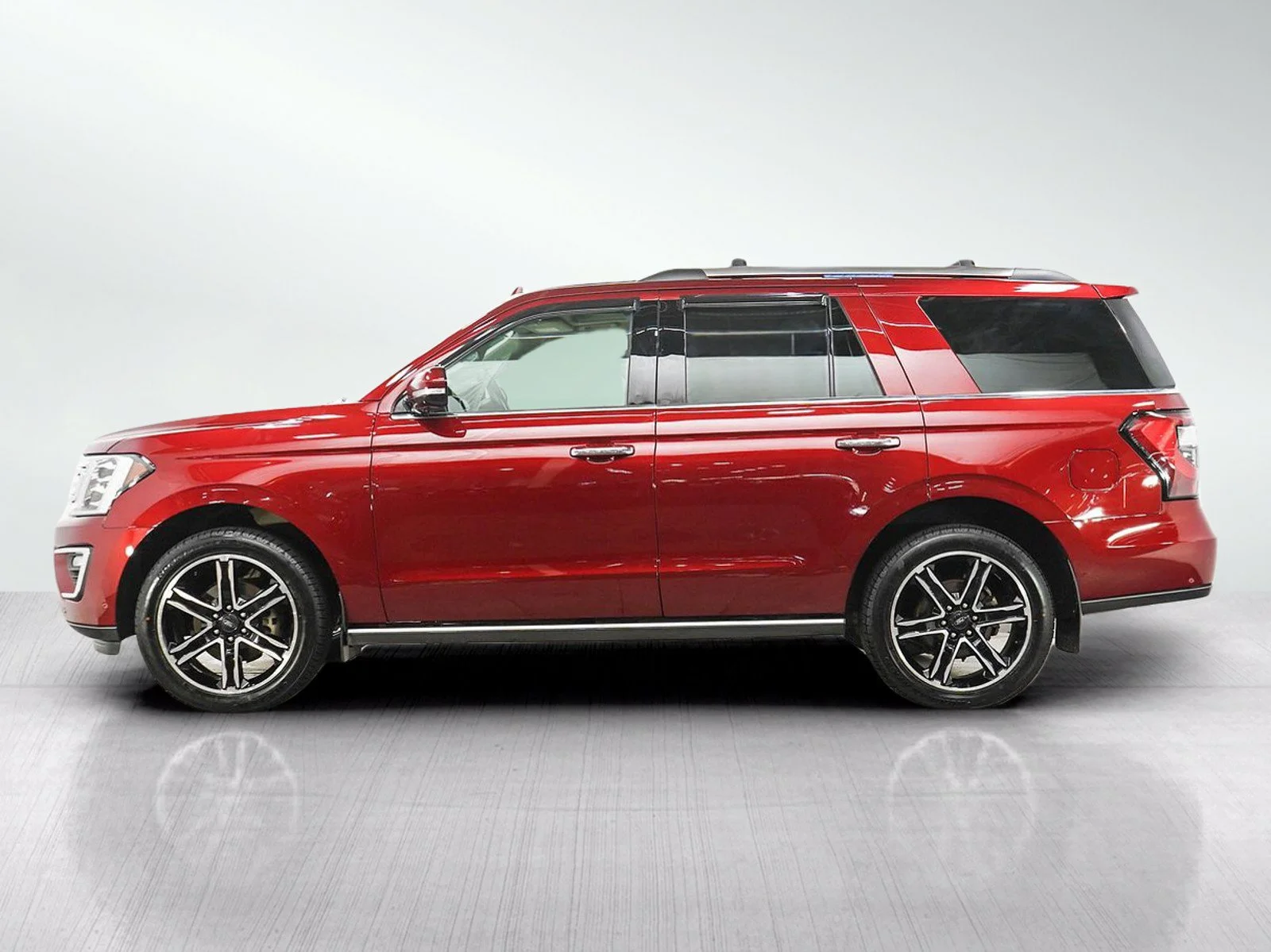 Used 2019 Ford Expedition Limited with VIN 1FMJU2AT3KEA73619 for sale in Wayzata, Minnesota