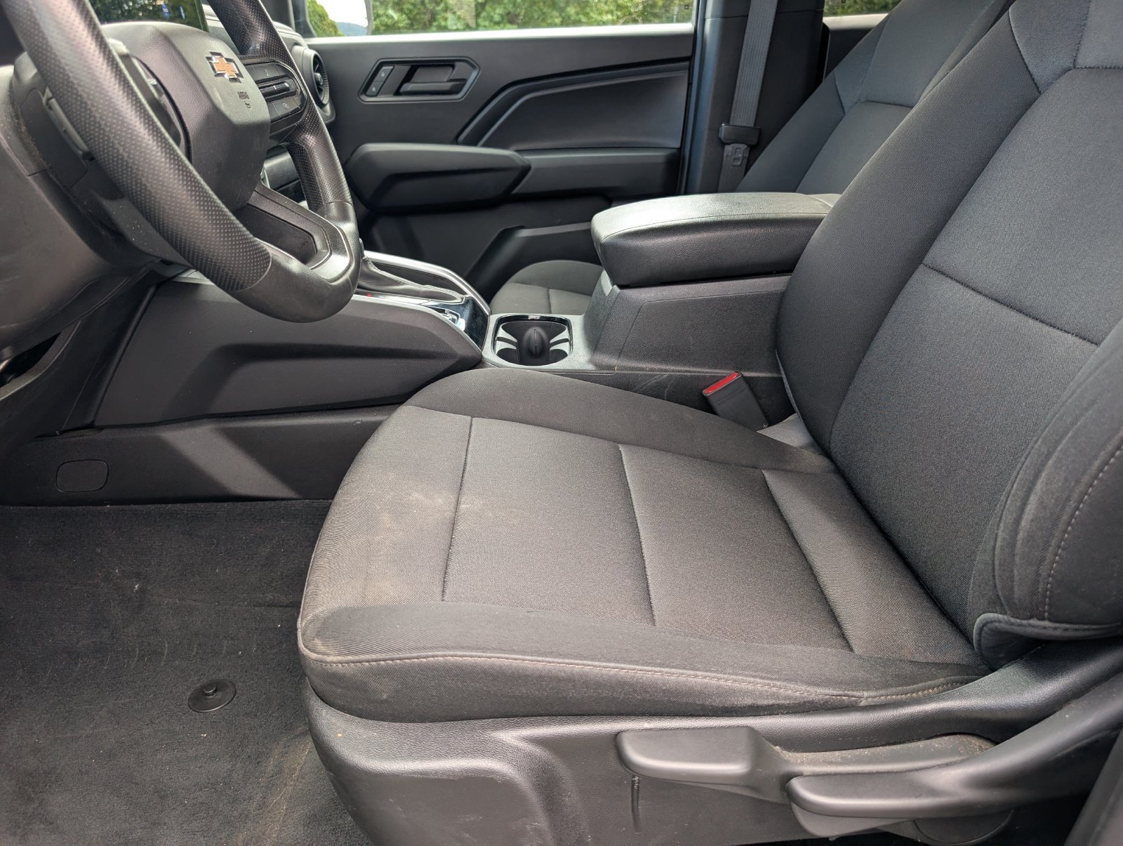 Used 2024 Sterling Gray Metallic Chevrolet WT image 5