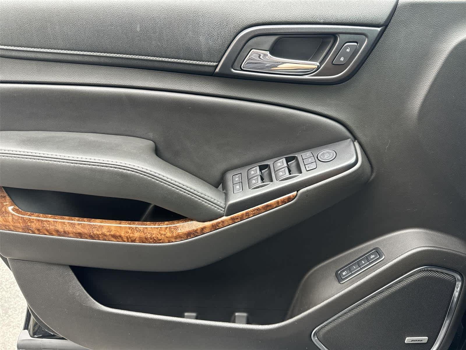 Used 2017 BLACK Chevrolet Premier image 20