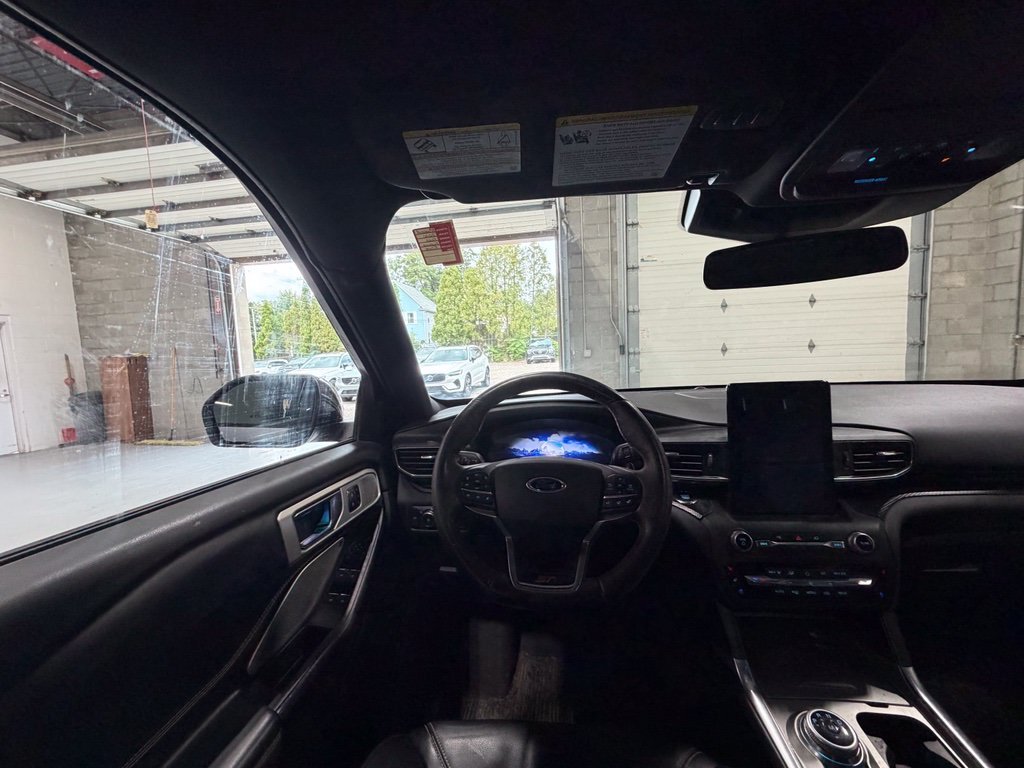 Used 2020 Silver Ford ST image 13