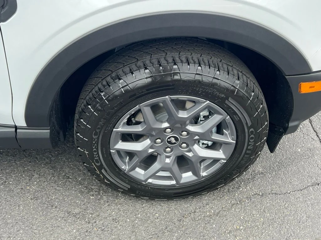 New 2026 Oxford White Ford Big Bend® image 5