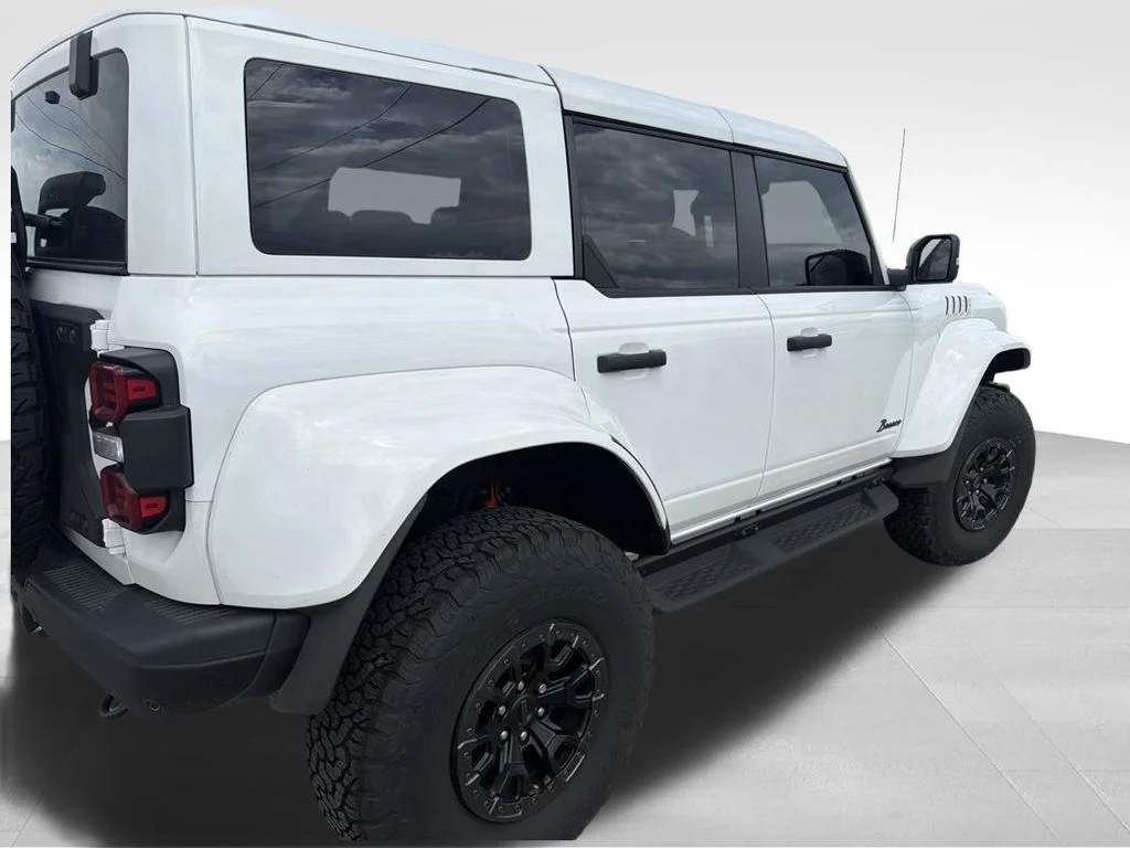 Used 2025 Oxford White Ford Raptor image 21