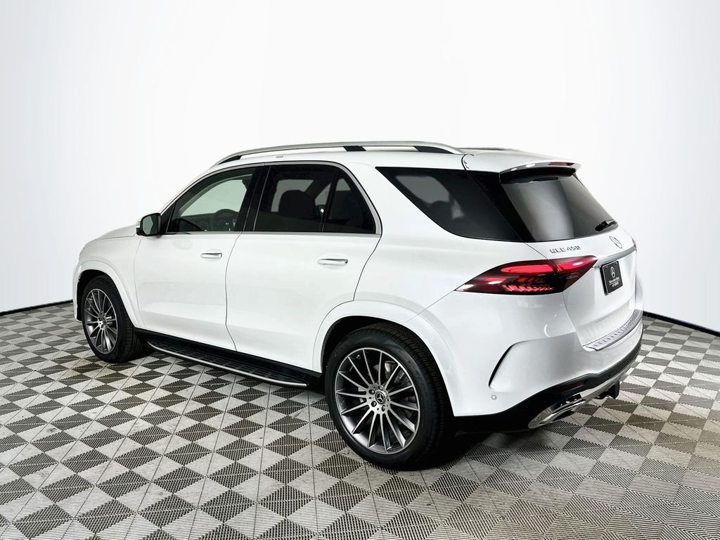 New 2026 MANUFAKTUR Moonlight White Metallic Mercedes-Benz GLE 450 image 5