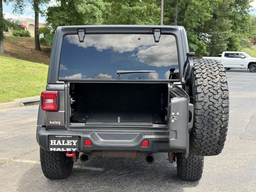 Used 2019 Gray Jeep Unlimited Rubicon image 14