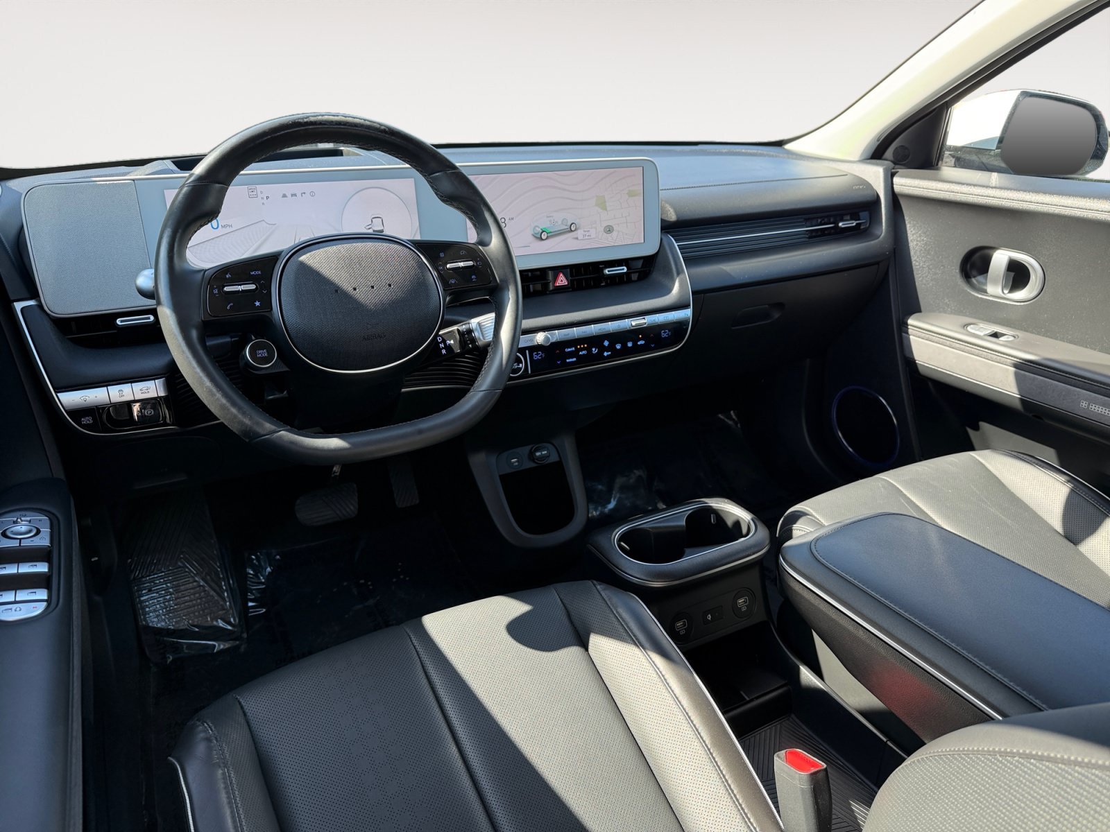 Used 2024 White Hyundai Limited image 15