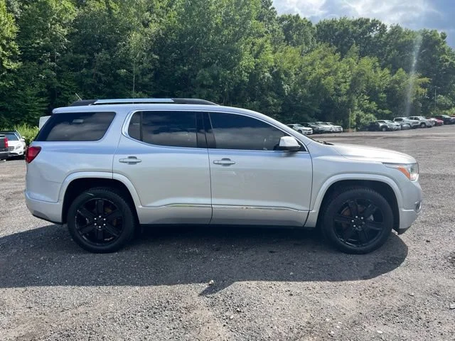Used 2017 QUICKSILVER METALLIC GMC Denali image 4