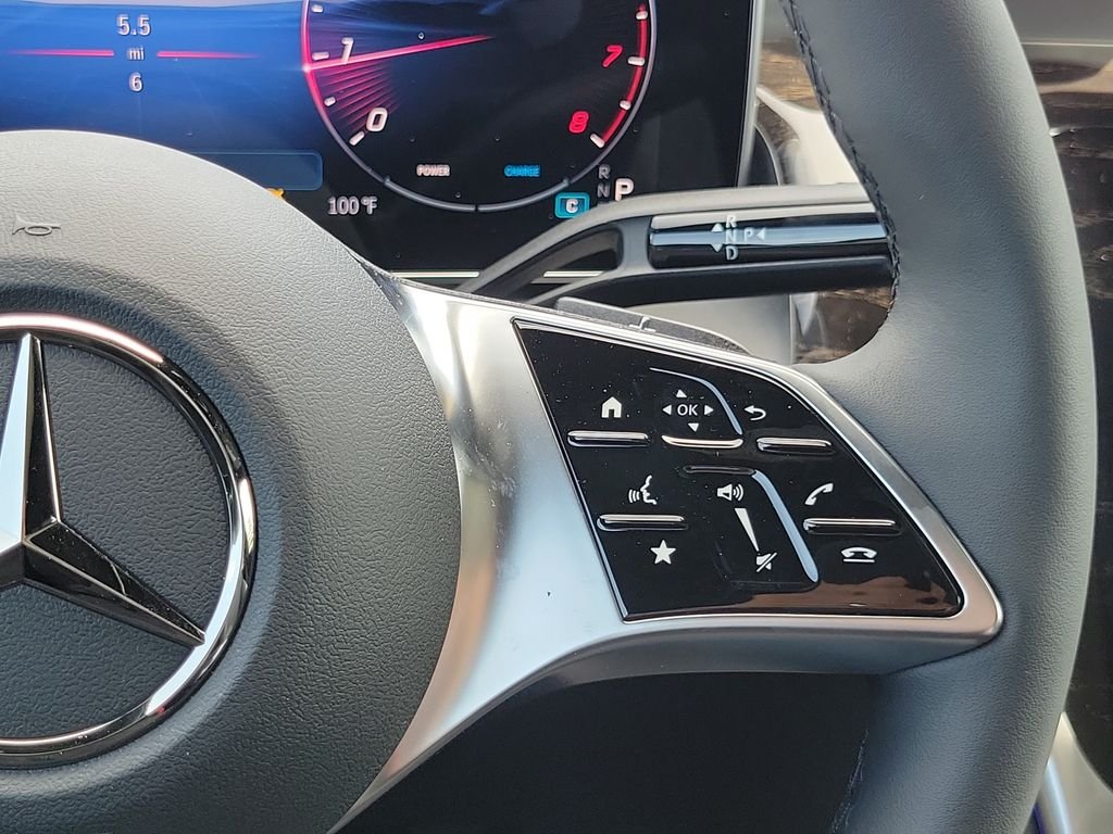 New 2026 Cirrus Silver Metallic Mercedes-Benz GLC 300 image 27