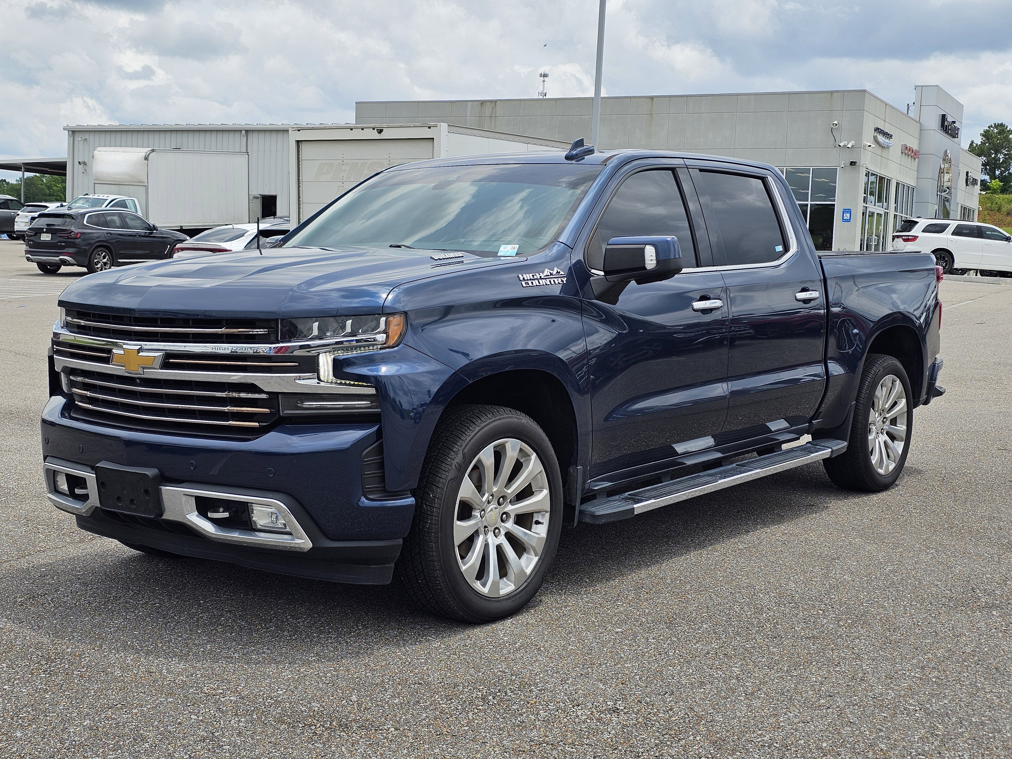 2021 Chevrolet Silverado 1500 High Country 4X4 Crew Cab Short Box's photo