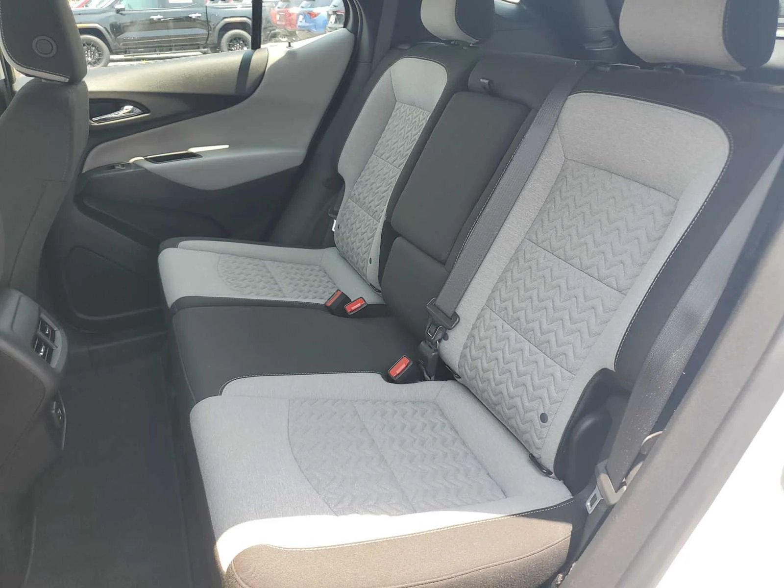 Used 2024 Summit White Chevrolet LS image 23
