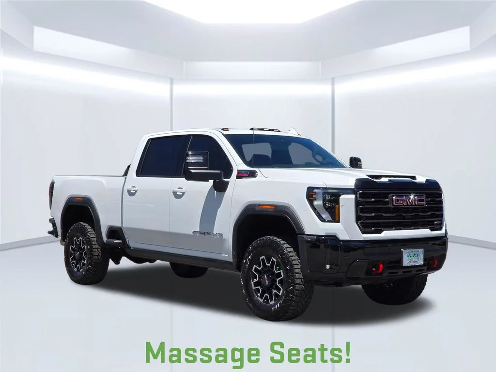 New 2026 White GMC AT4X image 19