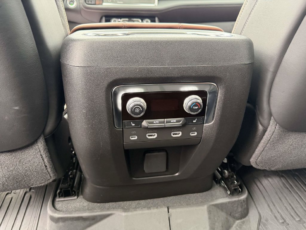 Used 2024 Black GMC Denali Ultimate image 21