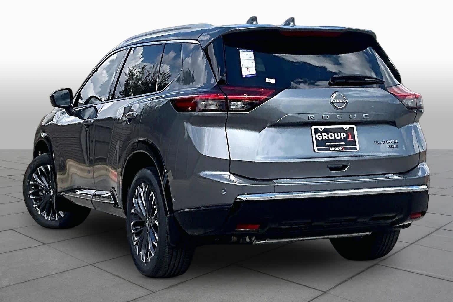 2026 Nissan Rogue Platinum - Photo 7